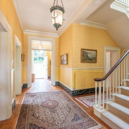 Pantybeiliau House Bed & Breakfast Gilwern Buitenkant foto
