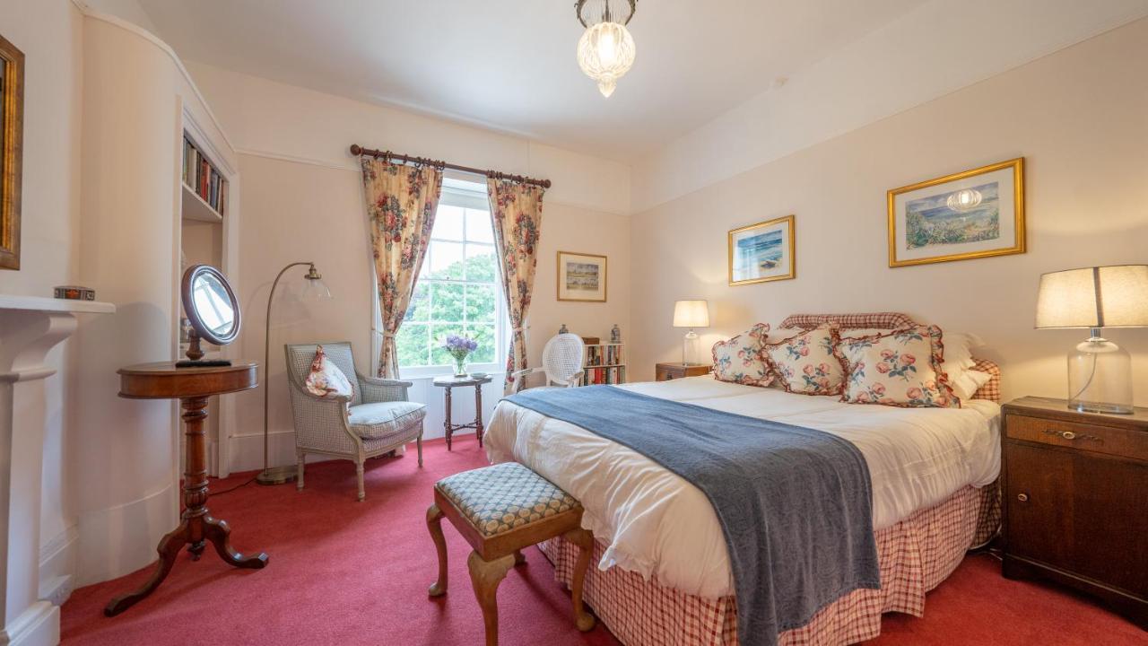 Pantybeiliau House Bed & Breakfast Gilwern Buitenkant foto