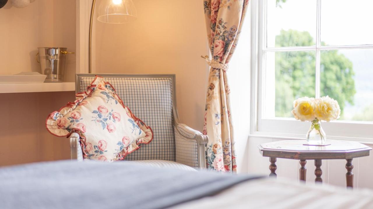 Pantybeiliau House Bed & Breakfast Gilwern Buitenkant foto
