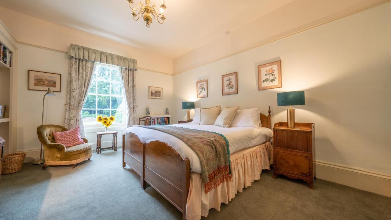 Pantybeiliau House Bed & Breakfast Gilwern Buitenkant foto